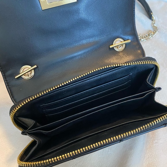 Small Shoulder Bag - Picture 3 of 3